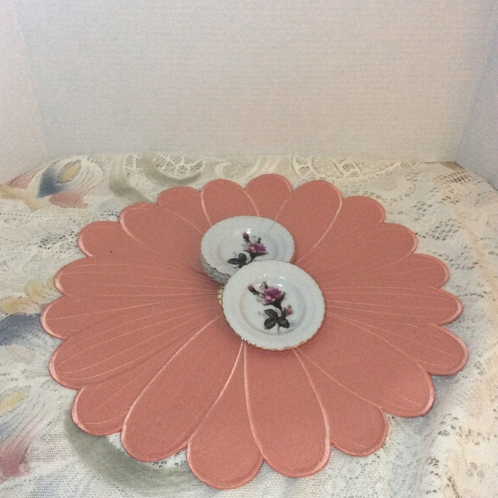 Vintage ash trays